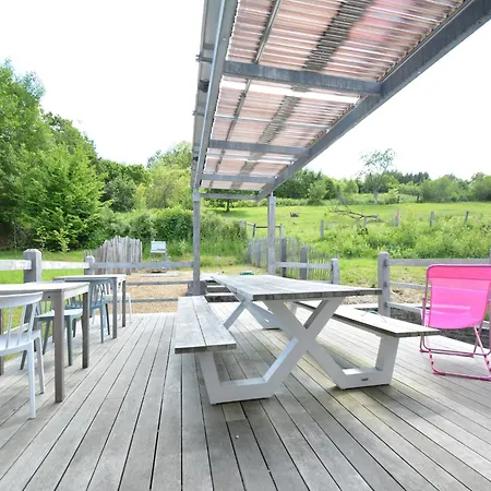 With Hottub In Calm Area, Cleaning Included * Bievre