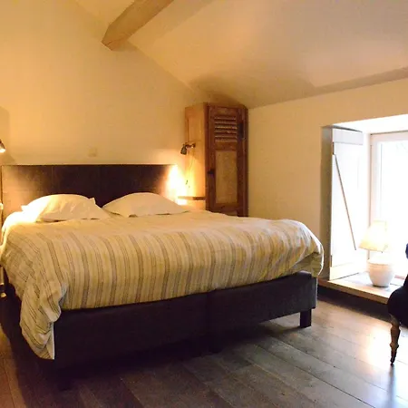 With Hottub In Calm Area, Cleaning Included * Bièvre