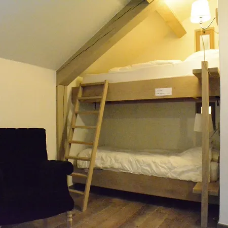 With Hottub In Calm Area, Cleaning Included Holiday home Bievre