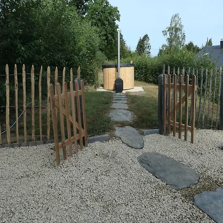 Holiday home With Hottub In Calm Area, Cleaning Included
