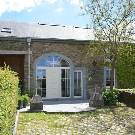 Holiday home With Hottub In Calm Area, Cleaning Included Bievre