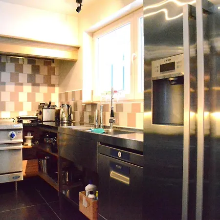 With Hottub In Calm Area, Cleaning Included *